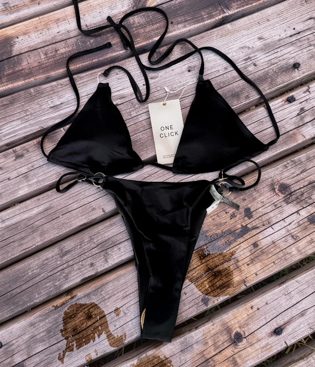 Black Women's Ring-Accent Triangle Bikini