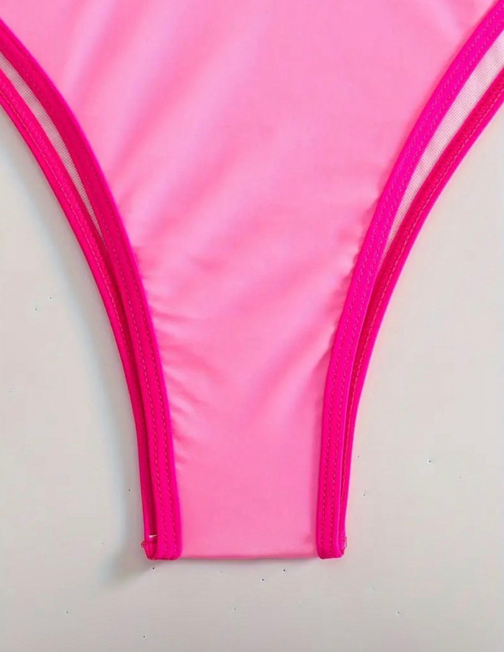 Women’s Pink Contrast Trim Bikini Set