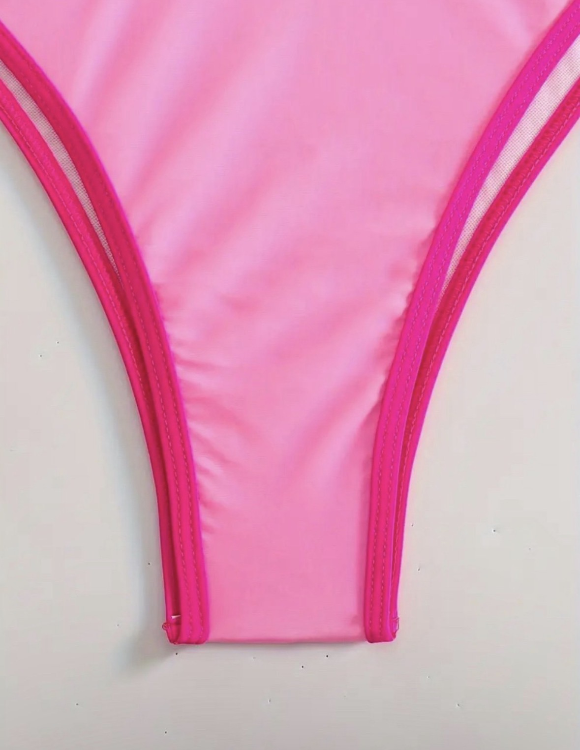 Women’s Pink Contrast Trim Bikini Set