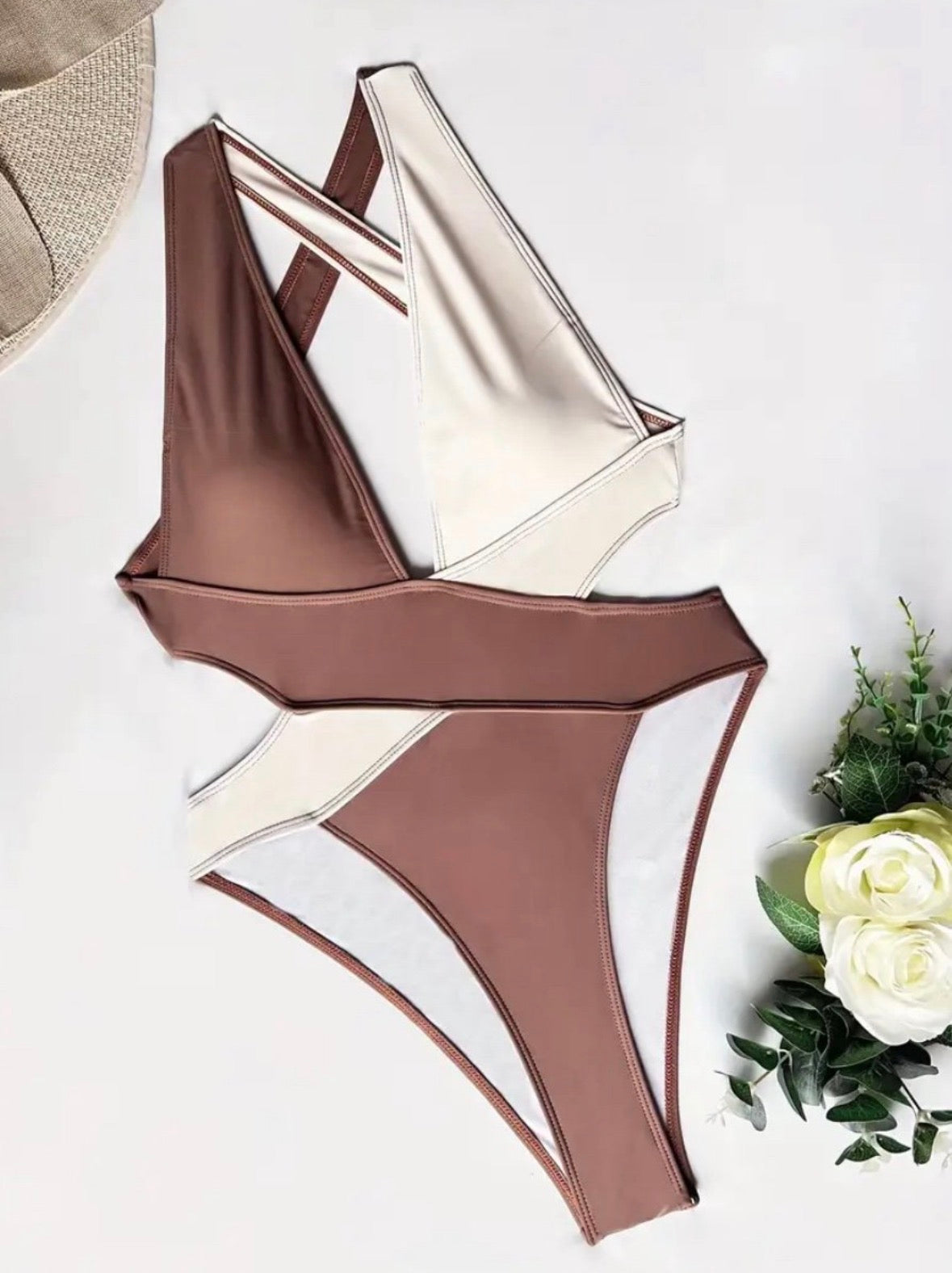 Colorblock Cutout One-Piece Swimsuit in Cream and Brown