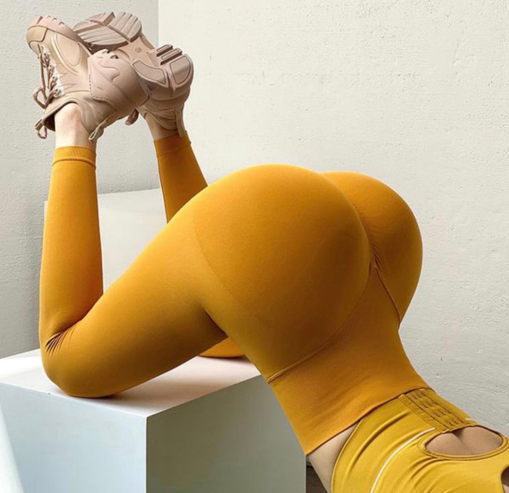 Butt lifting yoga leggings